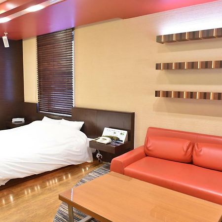 C-Hotel Affetto (Adults Only) Sapporo Eksteriør bilde