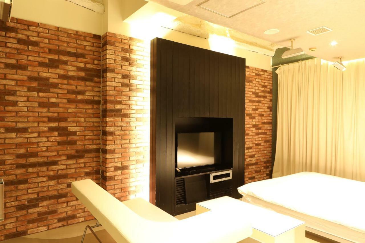 C-Hotel Affetto (Adults Only) Sapporo Eksteriør bilde